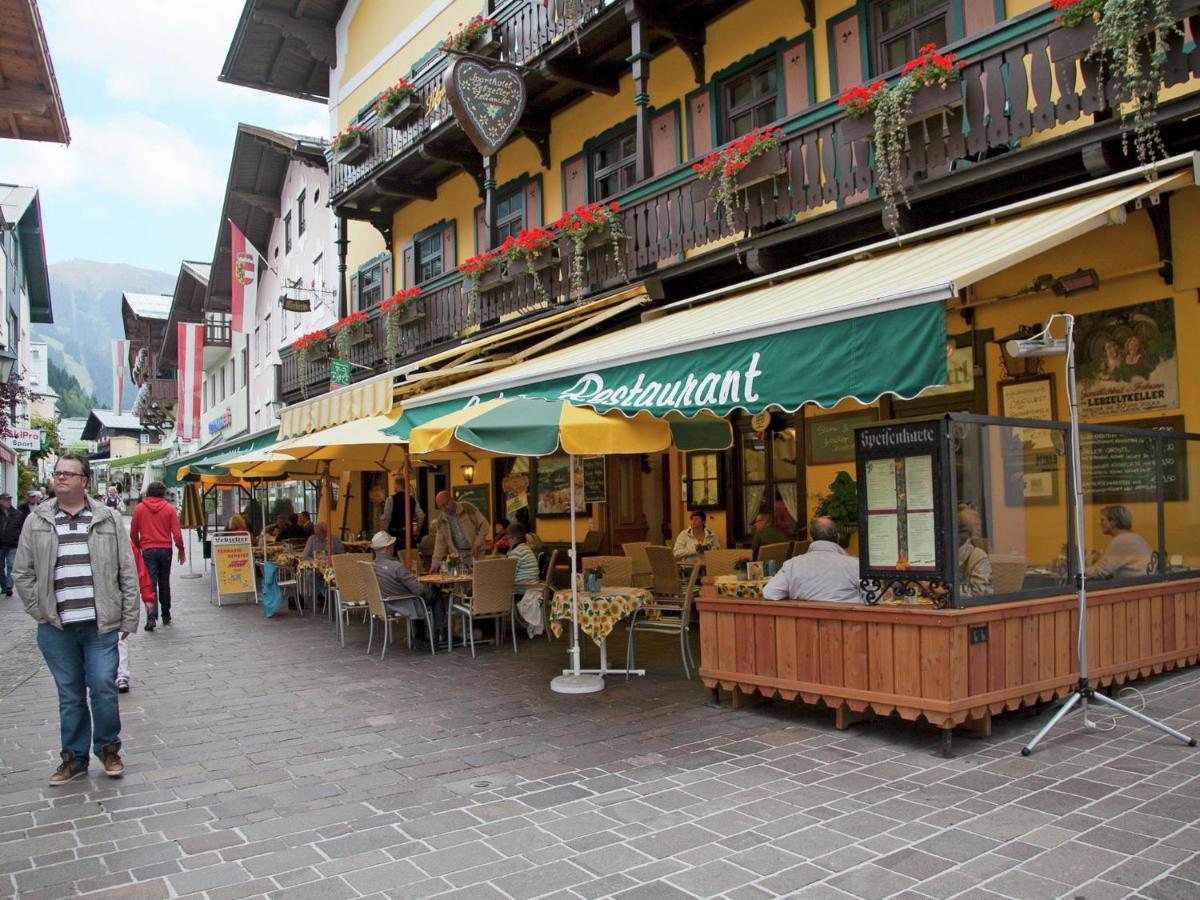 Comfortable Apartment In Zell Am See Near Forest Exterior photo